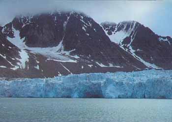 64 Magdalenefjorden Waggonwaybreen