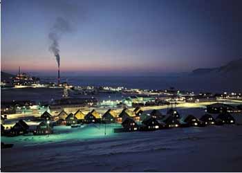 nr102 Longyearbyen vinter