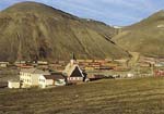 nr100 Longyearbyen Kirke